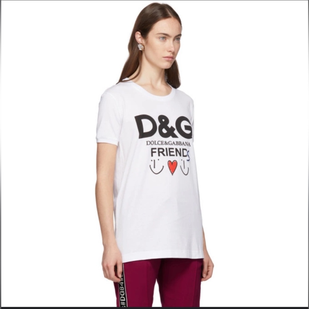 Dolce & Gabbana White Cotton βFriendsβ Graphic Logo T-Shirt, pre loved Size 42